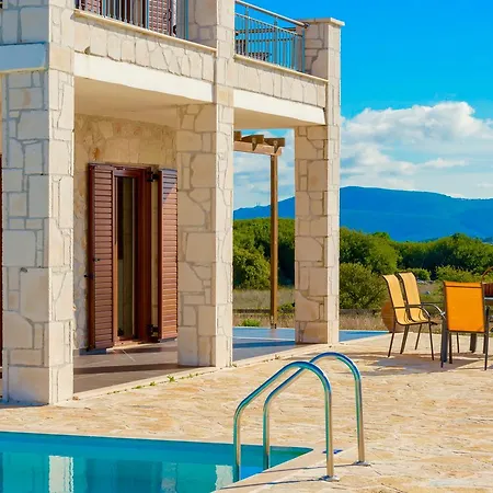Traditional 1 Villa